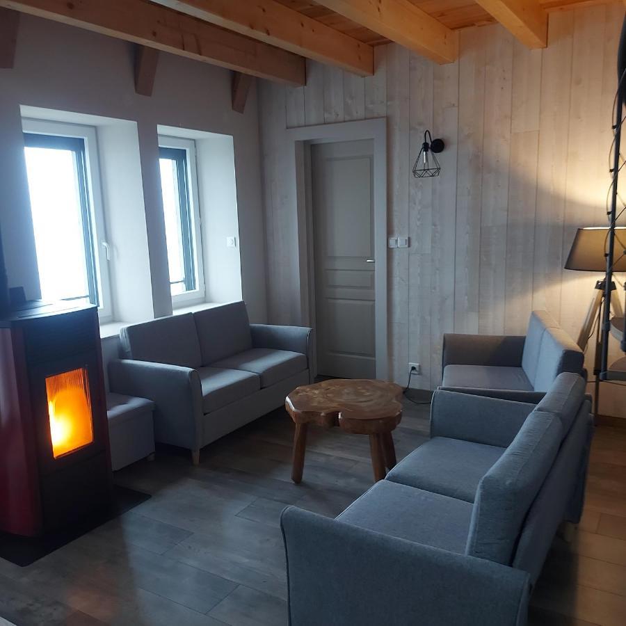 Apartament L'Escapade A La Banut Jallandrieux Zewnętrze zdjęcie